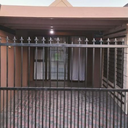 Ferienwohnung Victoria'S Rest Windsor Park Exterior foto